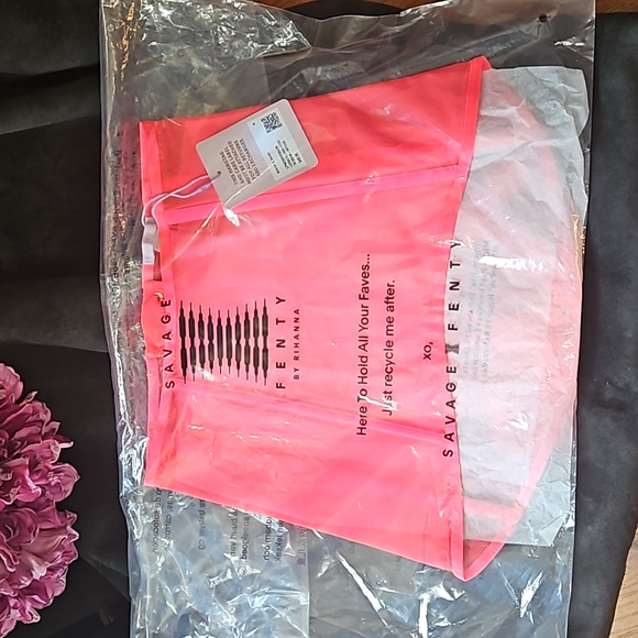 Np Longer Avil NIP SAVAGEXFENTY Sheer X Skirt in Dark Pink/Orange/Red size M - Picture 6 of 9